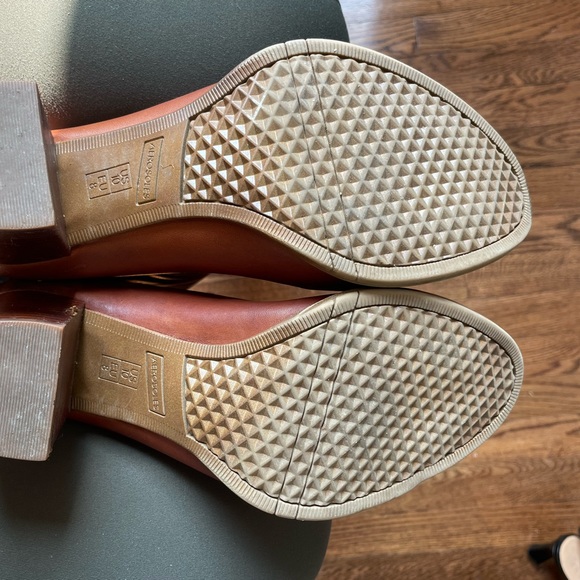 Aerosoles City Council boot. In excellent used condition size 10 - Picture 3 of 3